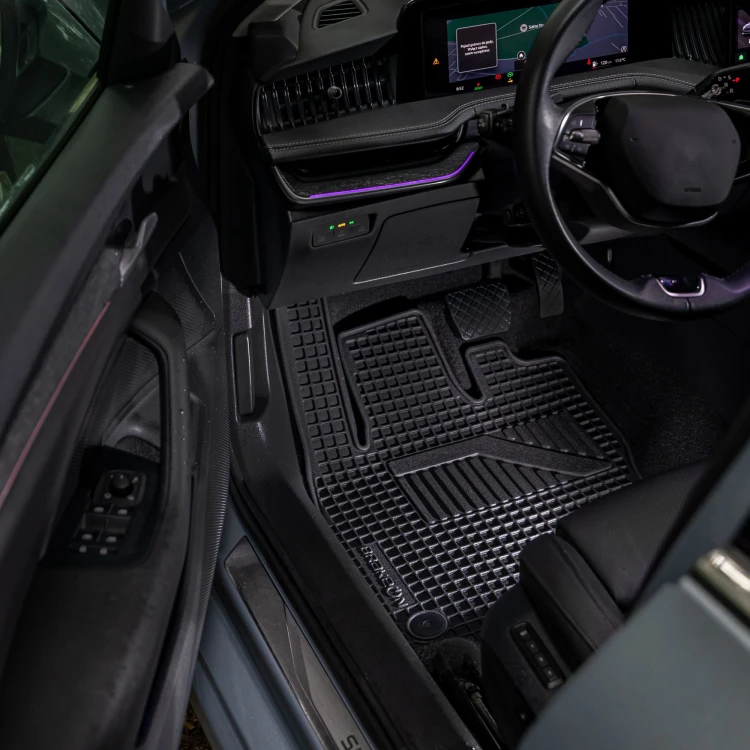 TPE Gummifußmatten-Set für Audi A6 IV C7 2011--2018 - Passform